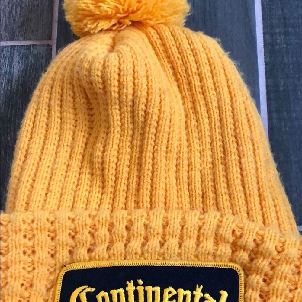 Knit beanie - Picture 6 of 6